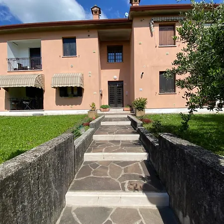 Апартаменты Profumo Di Collina *